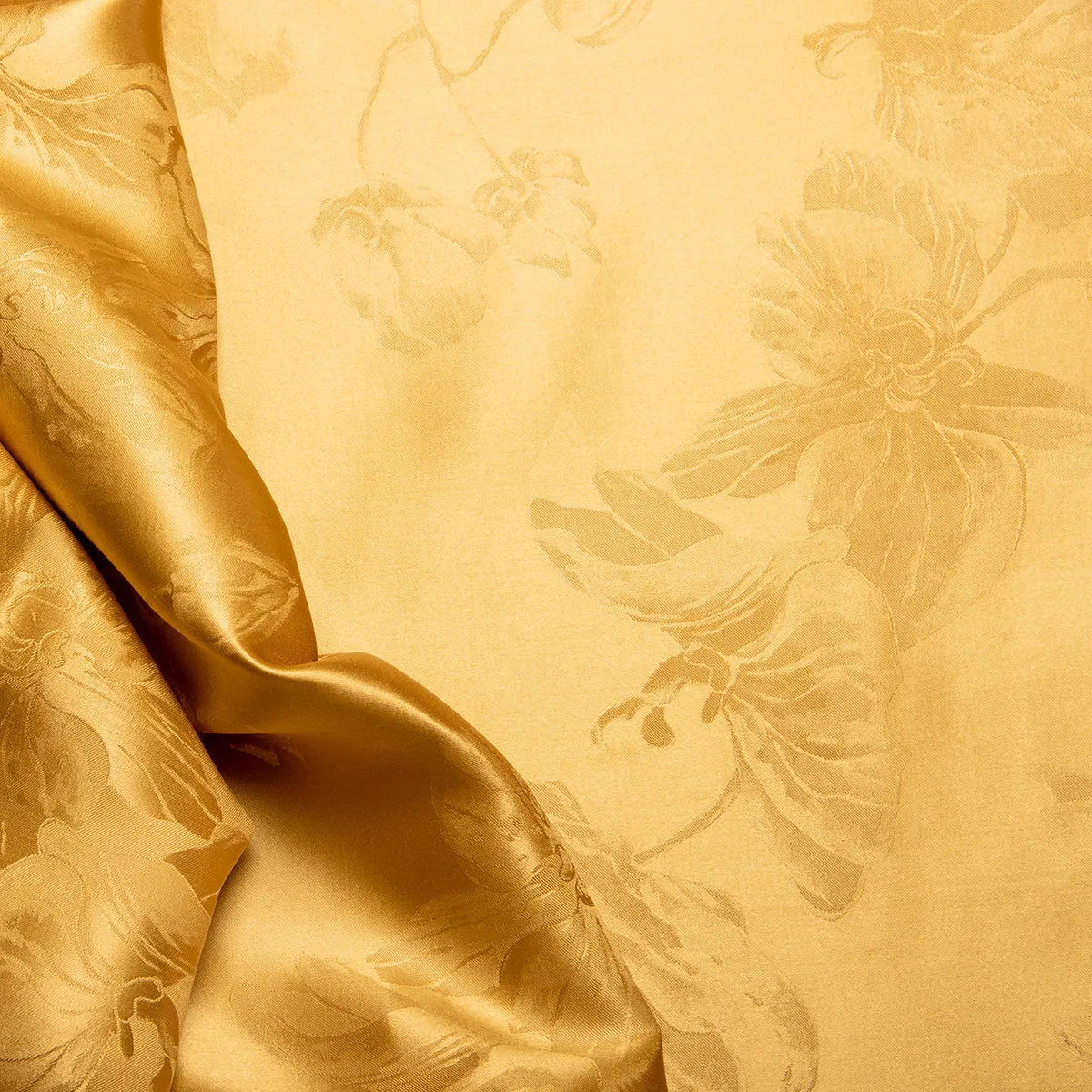 Ada Gold Pure Mulberry Silk Complete Bed Set