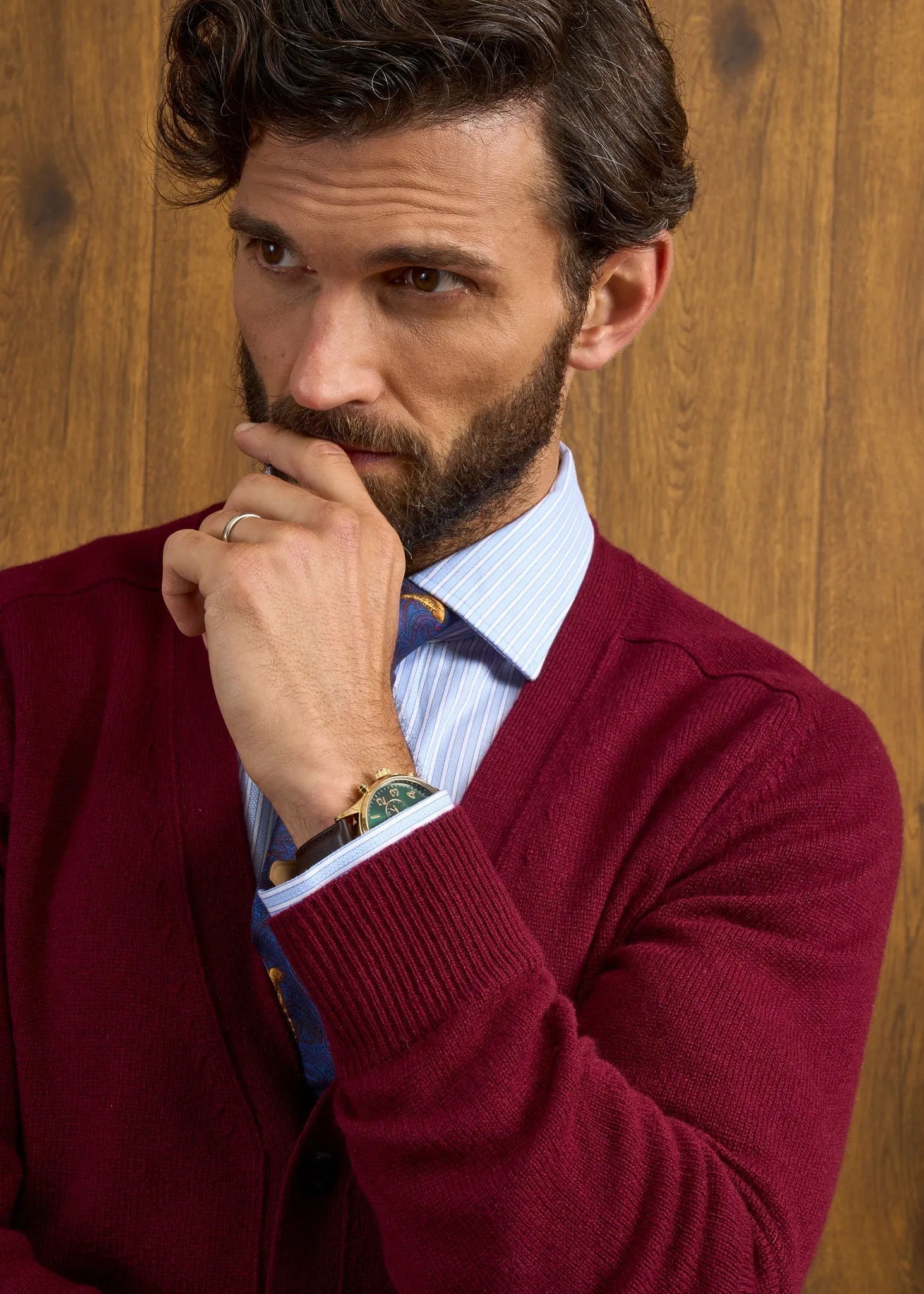 Cornwall Lambswool Cardigan in Bordeaux - Classic Fit